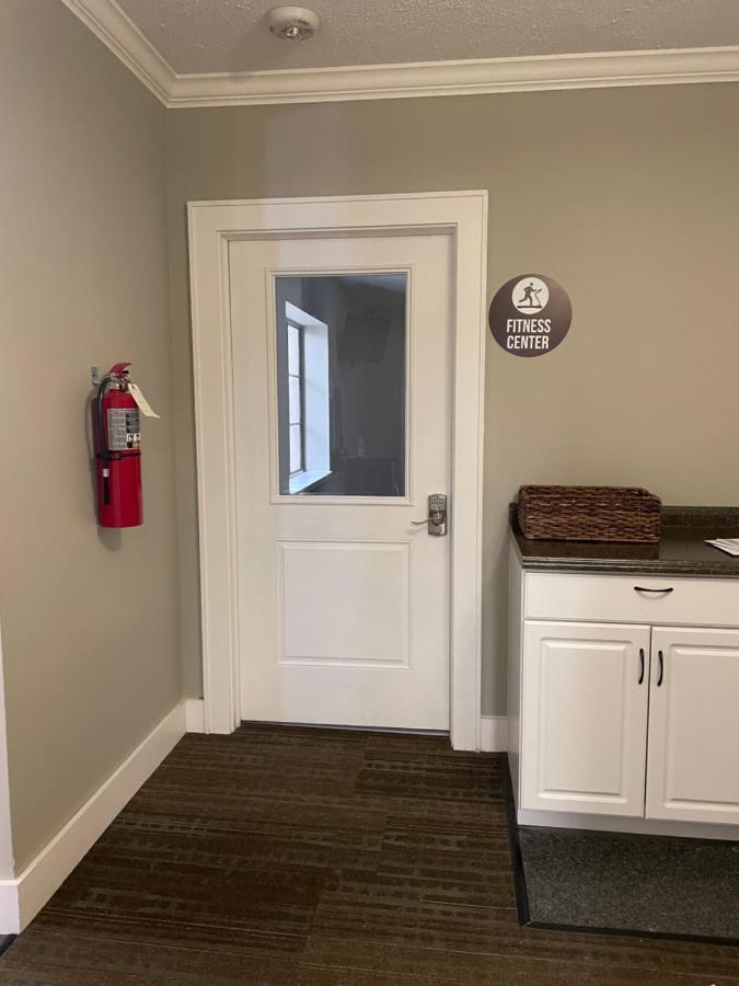 Culpeper Center Suites Εξωτερικό φωτογραφία